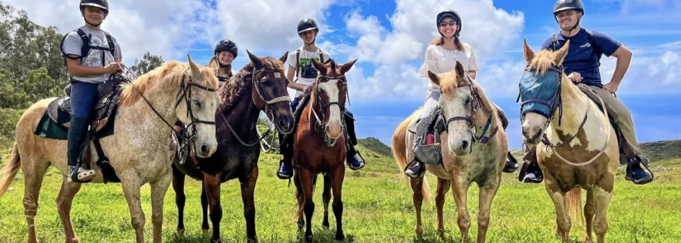 Group photo west oahu horse ride