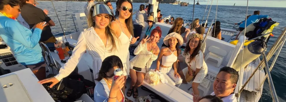 Small catamaran charter sunset waikiki