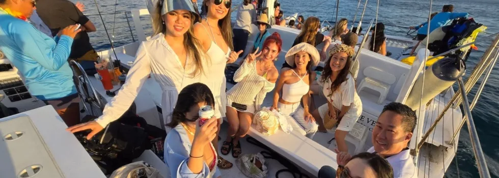 Small catamaran charter sunset waikiki