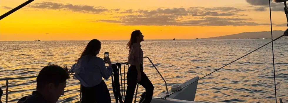 Waikiki small sunset catamaran