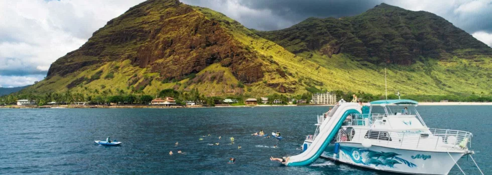 Fun boat for kids hawaii