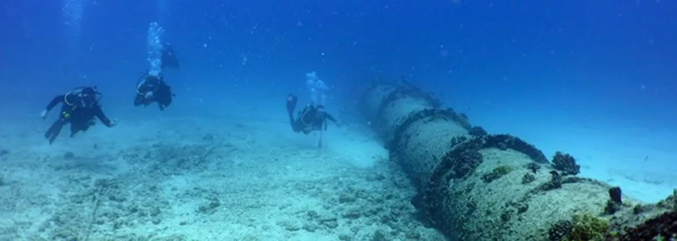 Kewalo pipe scuba dive honolulu
