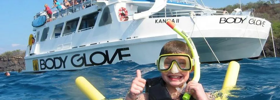 Snorkeling in kona boat