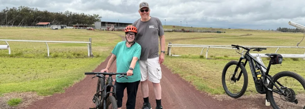 Couple on big island mountain bike tour
