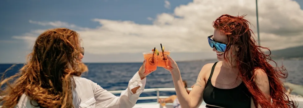 Kona snorkel catamaran cheers