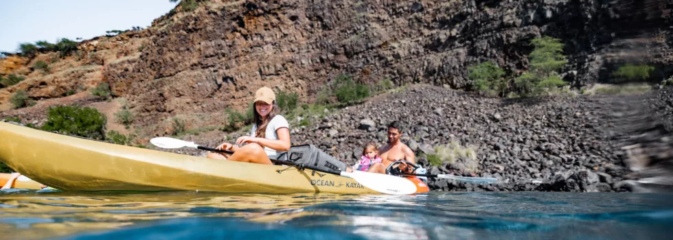 Kealakekua kayak family