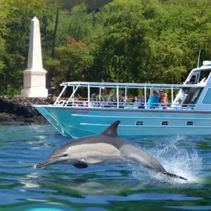 Kealakekua Bay Snorkel Boat
