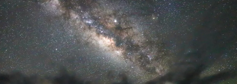 Photograph the milky way volcano hawaii