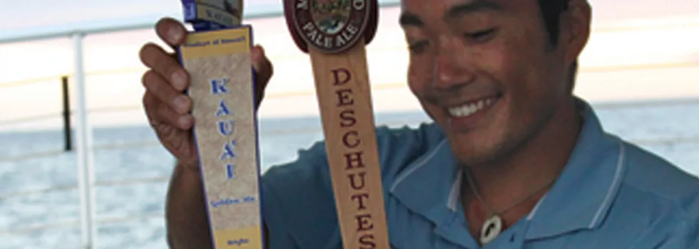 Alcoholic beverage sunset catamaran hawaii