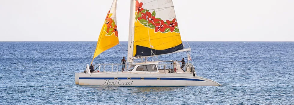 Kona sunset catamaran sailing