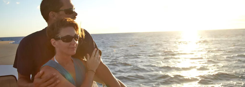 Sunset on hawaii catamaran cruise