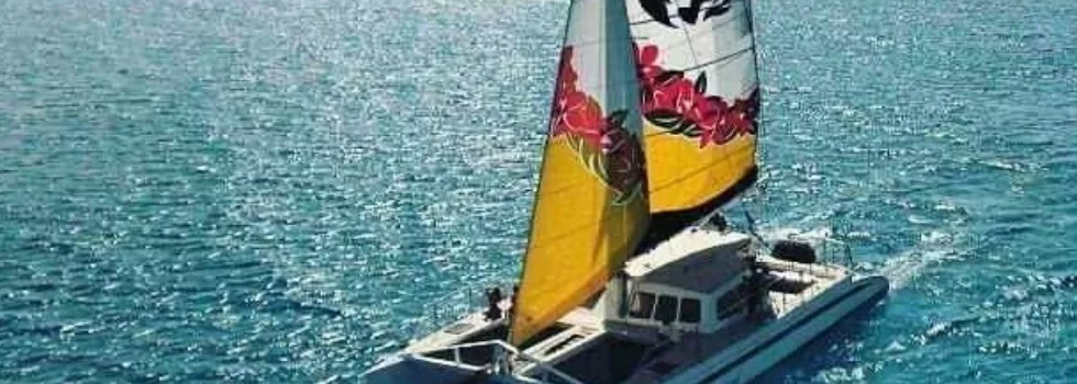 Hawaii sailing catamaran