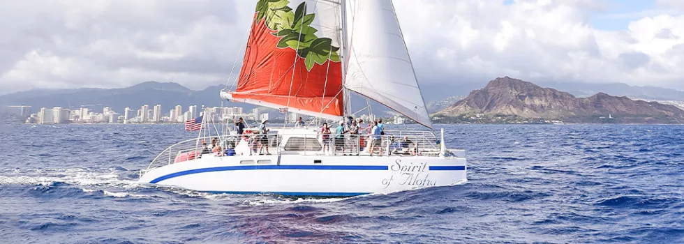 Scenic waikiki catamaran cruise