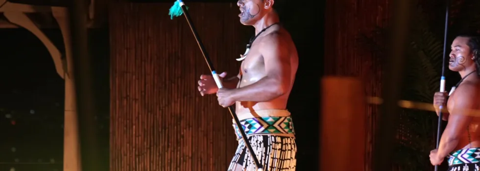 Kona luau maori dancers