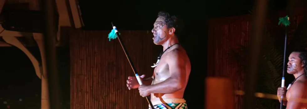 Kona luau maori dancers