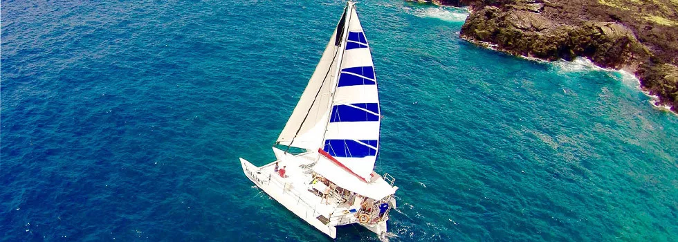Snorkel boat kona trimaran