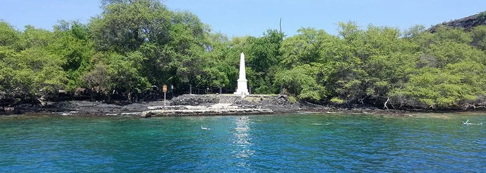 Captain cook monument snorkel tour