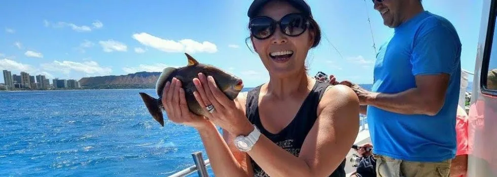 Reef fishing boat waikiki