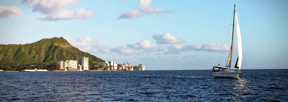 Private-sailing-yacht