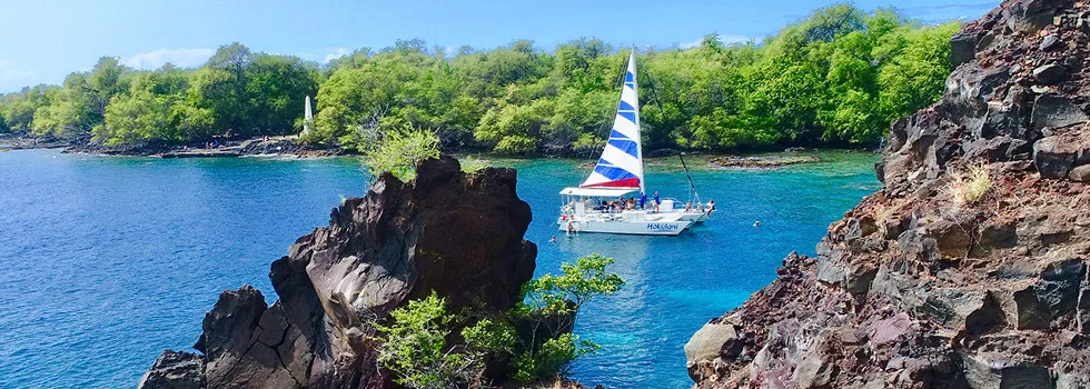 Kealakekua bay snorkel boat hawaii