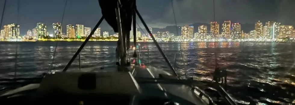 Sailing under the moon waikiki