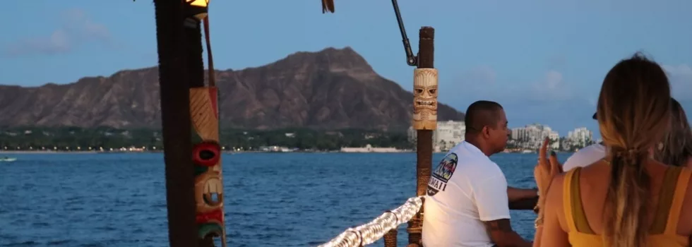 Diamond head aboard tiki bar boat