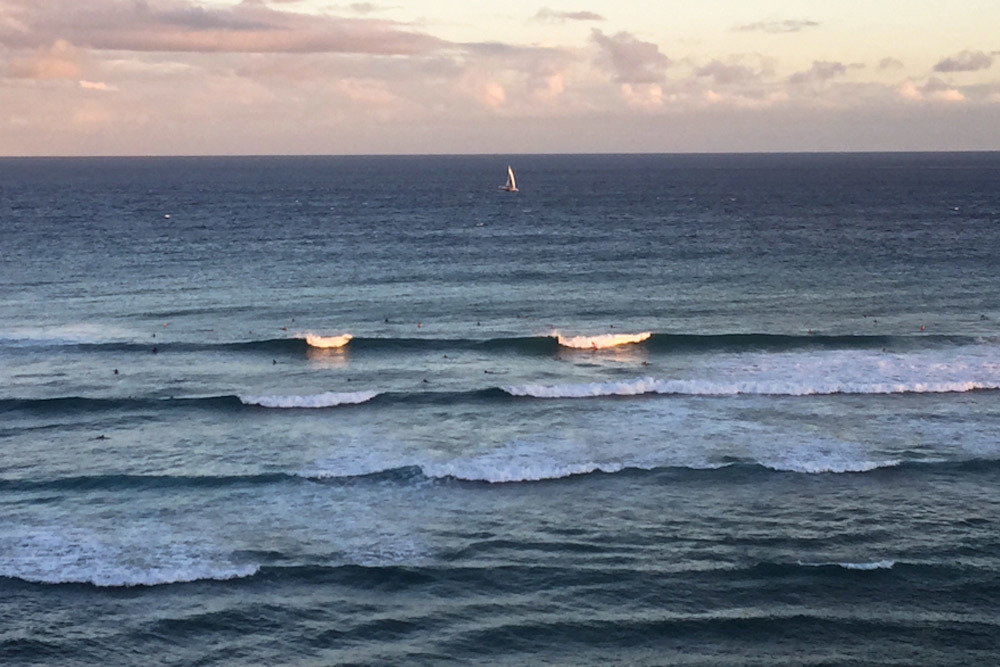 diamond-head-surfing.jpg#asset:3169