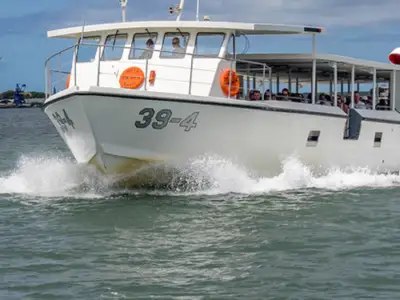 Pearl Harbor Historic Sites Tour: Pearl harbor early tour thumb
