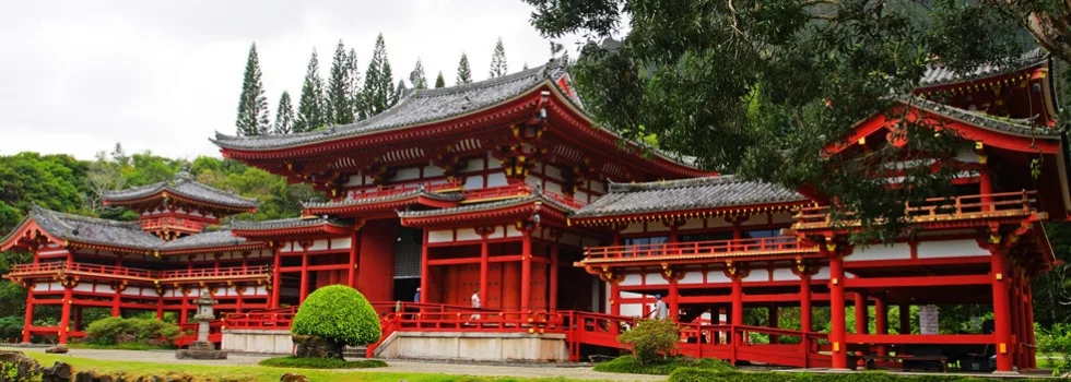 Visit byodo in temple from koolina