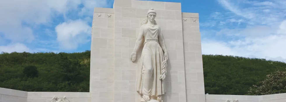 Statue at punchbowl hawaii from koolina tour