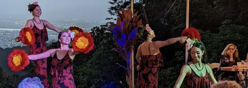 Hula dancers oahu luau