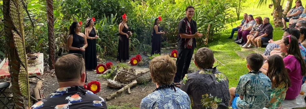 Mountain luau crowd at imu pit