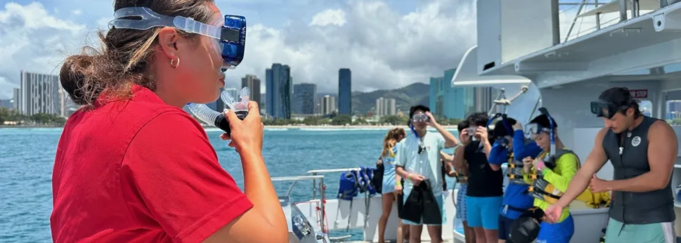 Snorkeling tour guide waikiki oahu