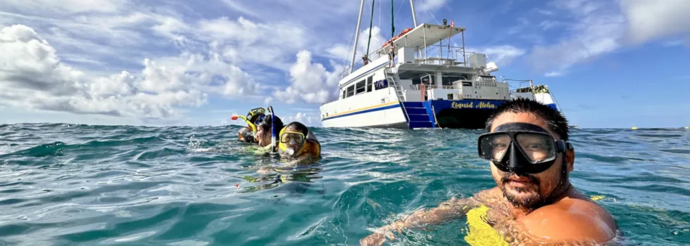 Waikiki snorkeling tour catamaran