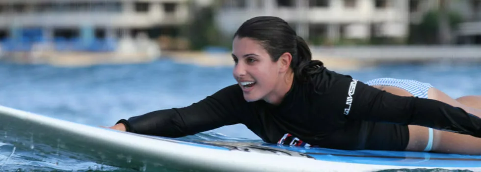 Teen surf lesson waikiki