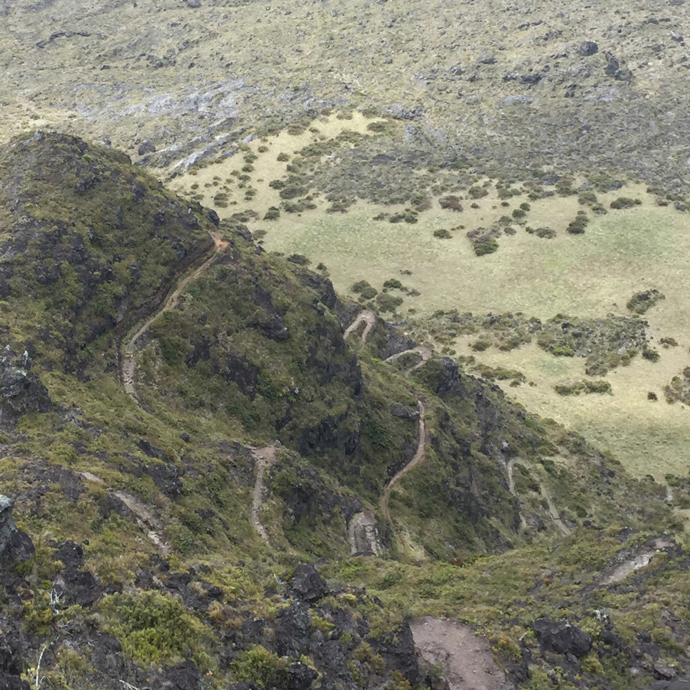 haleakala-switchbacks.jpg#asset:2799