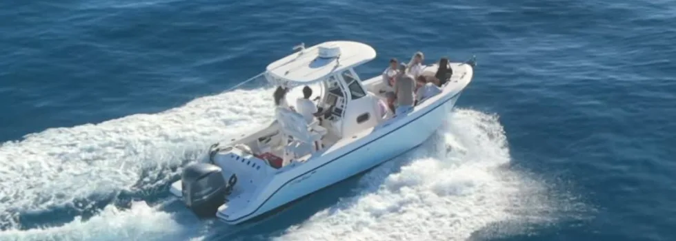 Waikiki tour small fast boat