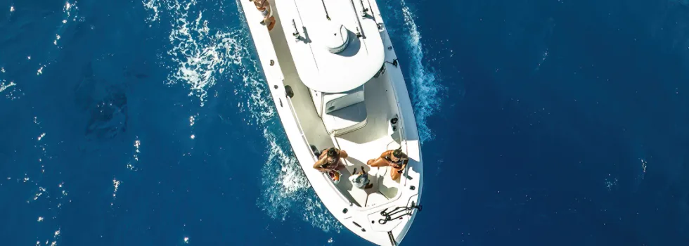 Small waikiki boat drone