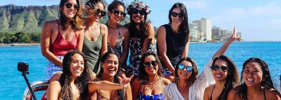 Private Boat Charter Waikiki Girls