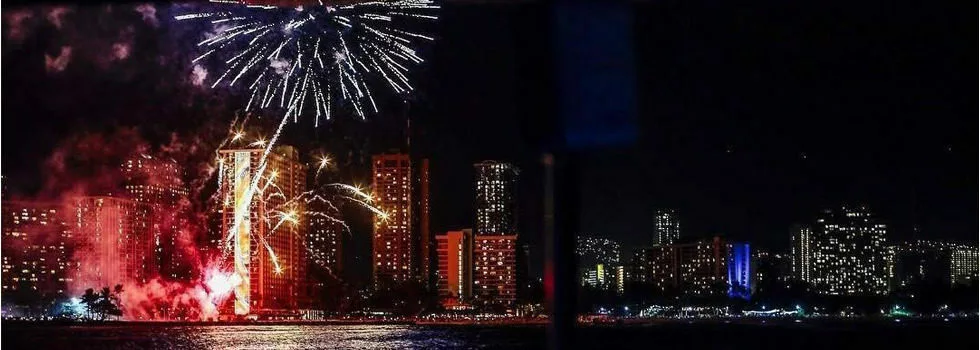 Inexpensive Waikiki Fireworks Boat Tour