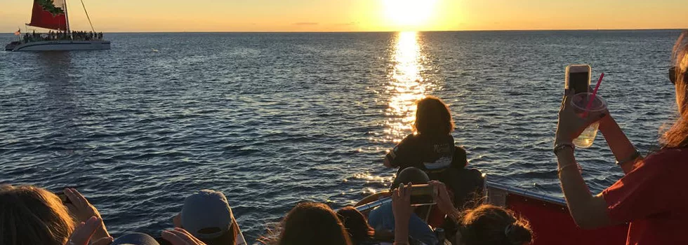 Sunset Boat Honolulu