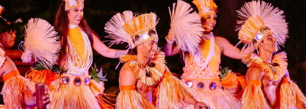 Hale hoaloha luau troupe