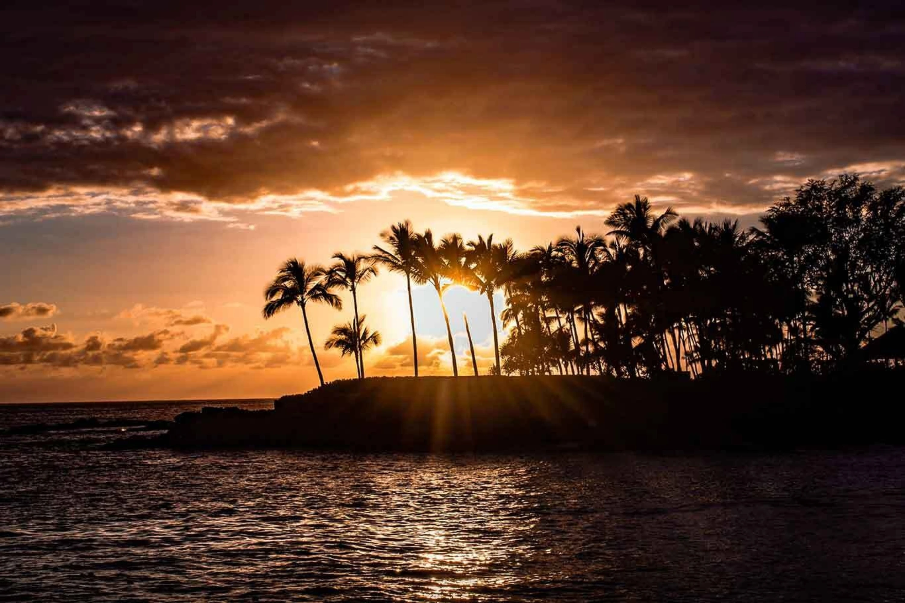 Kona vacation rentals background