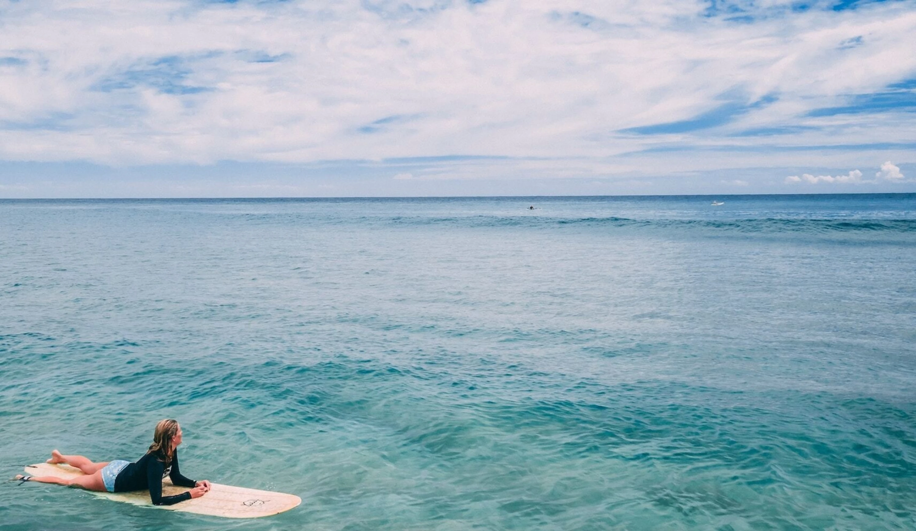 Hawaii surfer girl