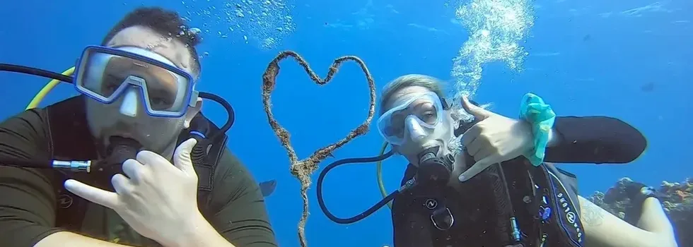 Scuba divers maui heart rope
