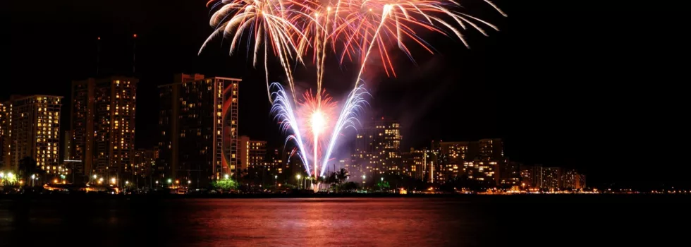 Waikiki Friday Night Fireworks Cruise
