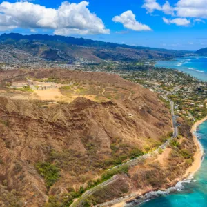Shuttle to Diamond Head Crater