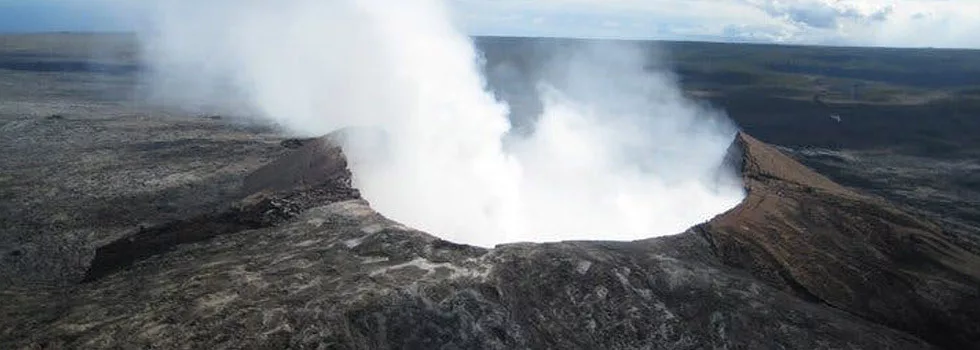 Volcano-hawaii-tour-guide