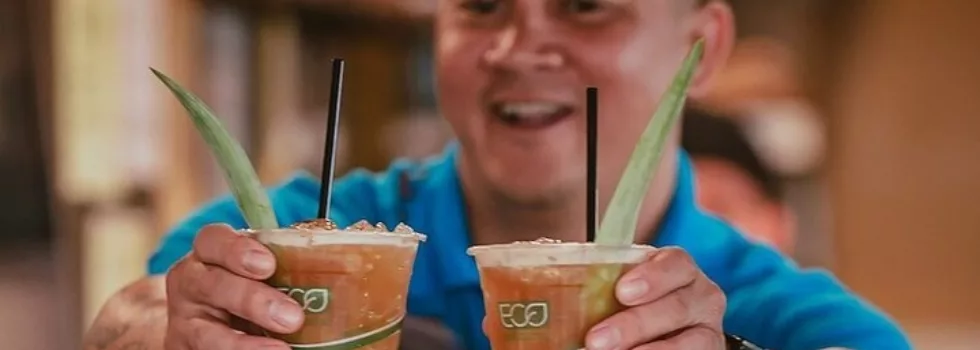 Kauai luau cocktails served