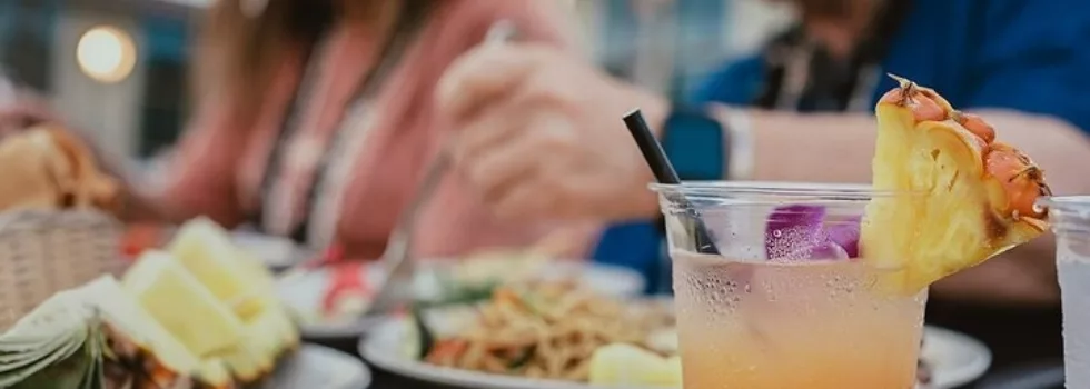 Kauai luau dinner plate